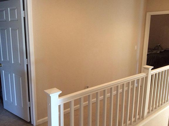 5th image of 212 Dockside Dr