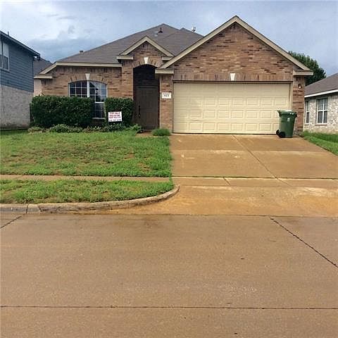 1st image of 923 Cattail Dr