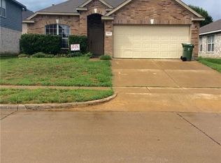 923 Cattail Dr, Arlington, TX 76001