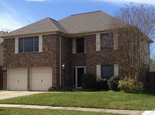 313 Lasso St, Angleton, TX 77515