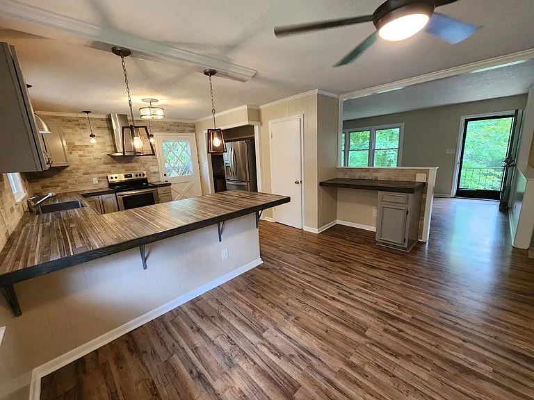 5608 Fallingbrooks Dr — Photo 5