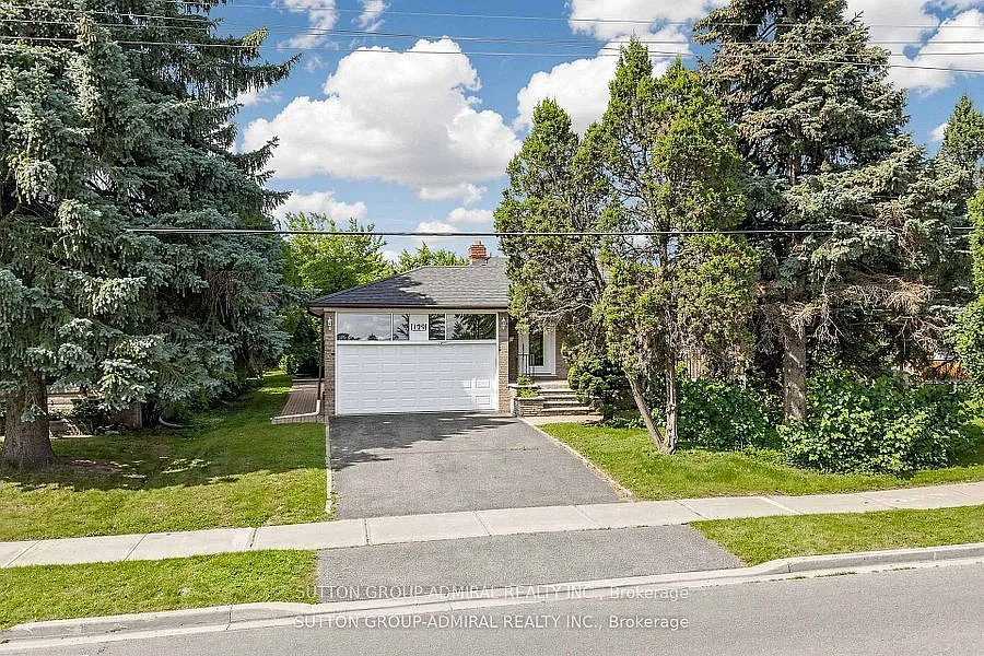 3 bed, $3,600 — Photo 1