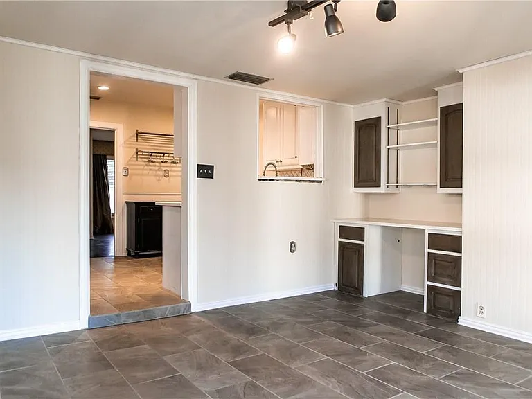 1325 Smilax Ave — Photo 8