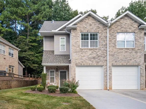 640 Friendway Rd, Greensboro, NC 27410