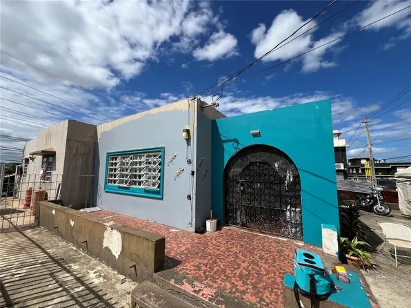 6 Cll Modesto Stra, Caguas, PR 00725
