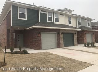 780 SW 13th St, Moore, OK 73160