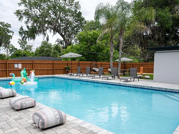 2nd image of 5405 ROLLINS Avenue