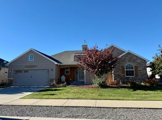 630 Prospect Dr, Montrose, CO 81403