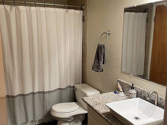 4th image of 4212 Maryland St APT 2