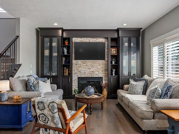 4th image of 1213 Hillcrest Manor Est