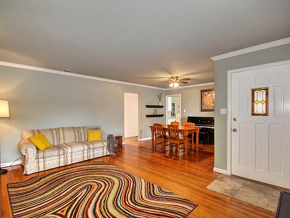 4th image of 5431 Lawrence Dr