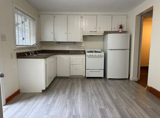 8 Phelps Ave #1R, Westfield, MA 01085