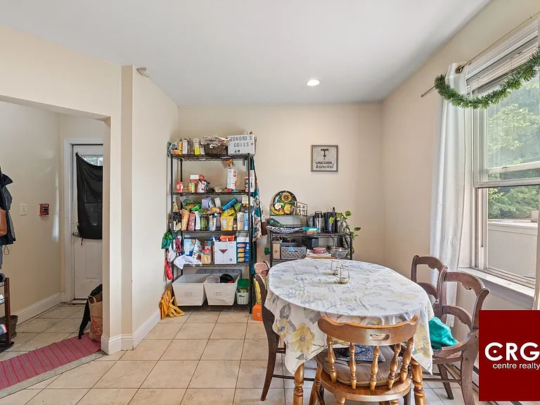578 Washington St #2 — Photo 3