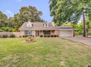319 Windridge Dr, Whitehouse, TX 75791