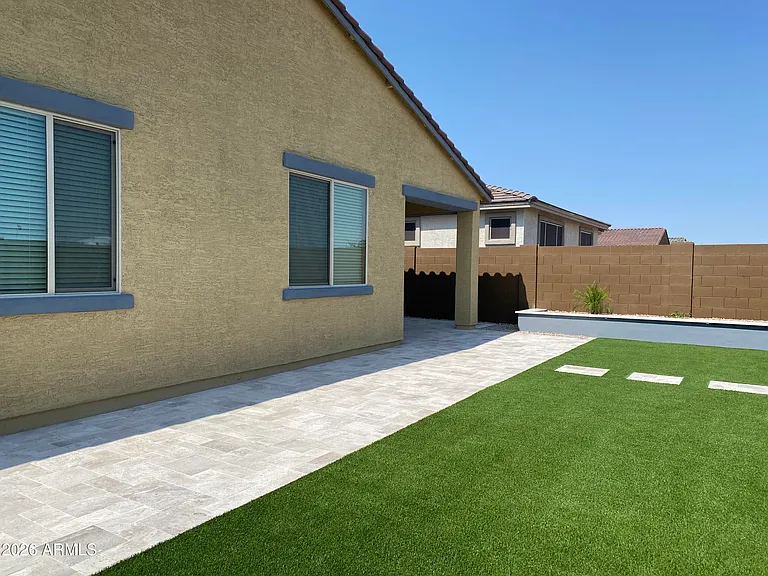 8826 W Medlock Dr — Photo 26