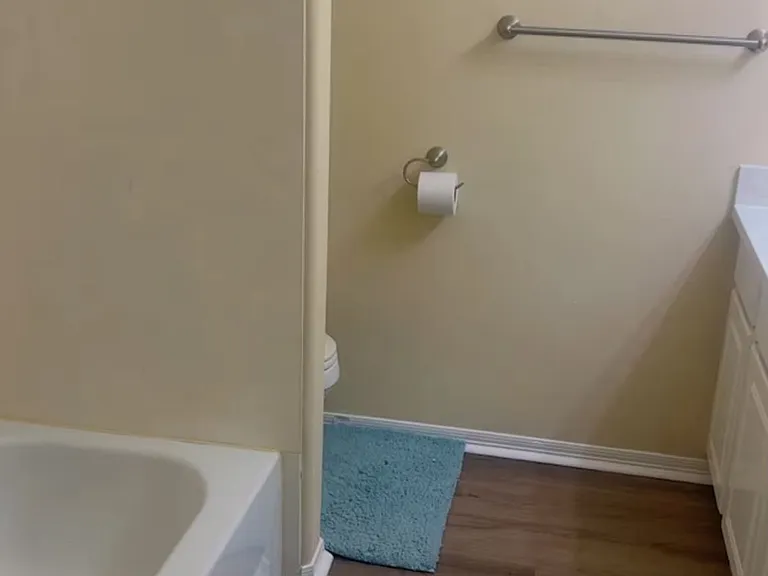 13674 Garden Grove Ct — Photo 4