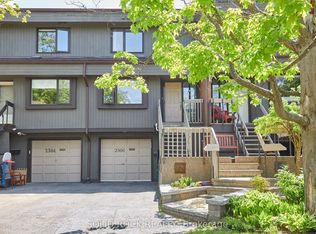 2306 Walsh Ave, Ottawa, ON K2B 7C2