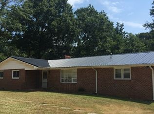 103 Glenwood Dr, Laurens, SC 29360