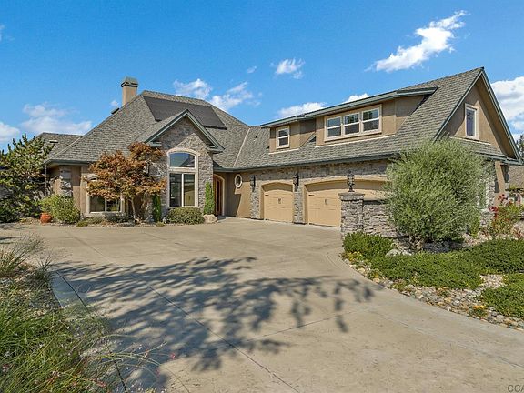 3rd image of 2491 Oak Creek Dr
