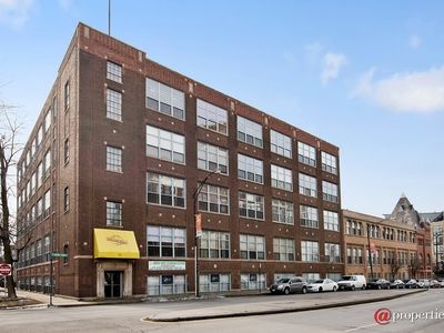 1733 W Irving Park Rd APT 319, Chicago, IL, 60613