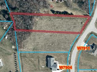 Thomaswood Trl #28, Fond Du Lac, WI