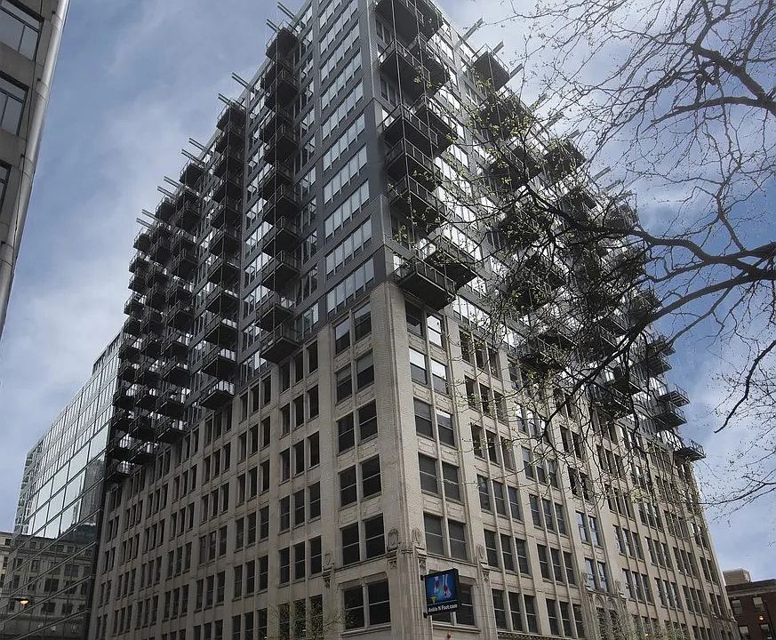 1st image of 565 W Quincy St Unit 1804