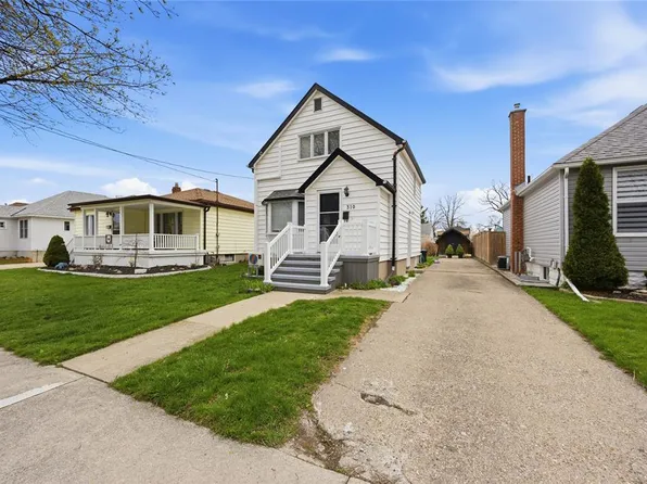 310 Conrad St, Sarnia, ON N7T 3K6