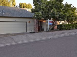 487 Benton View Dr, Philomath, OR 97370