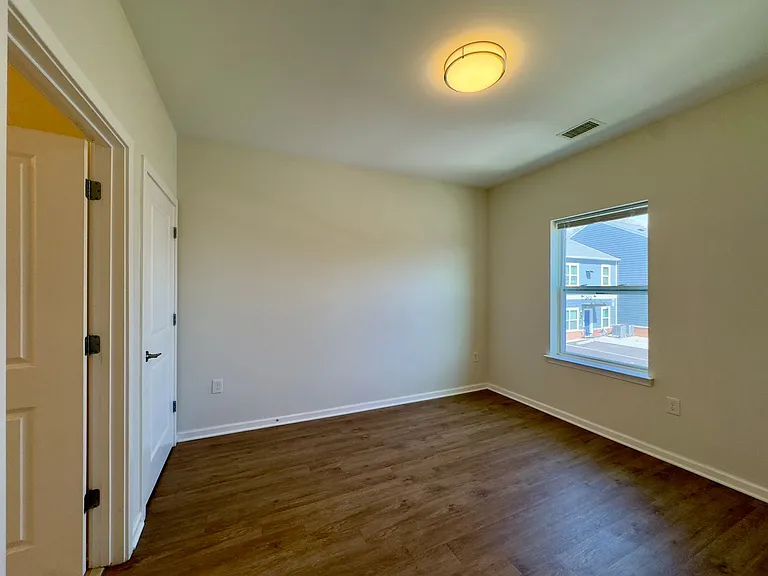 Townhomes along Hamilton Ave, MD! — Photo 32