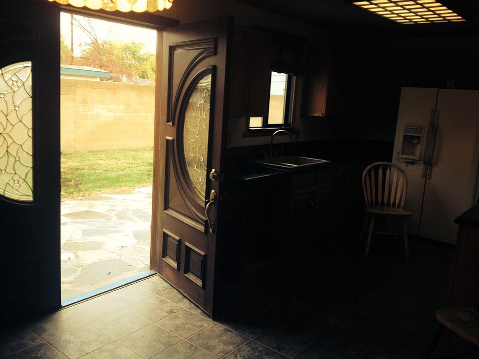 French Doors/Patio Entertain