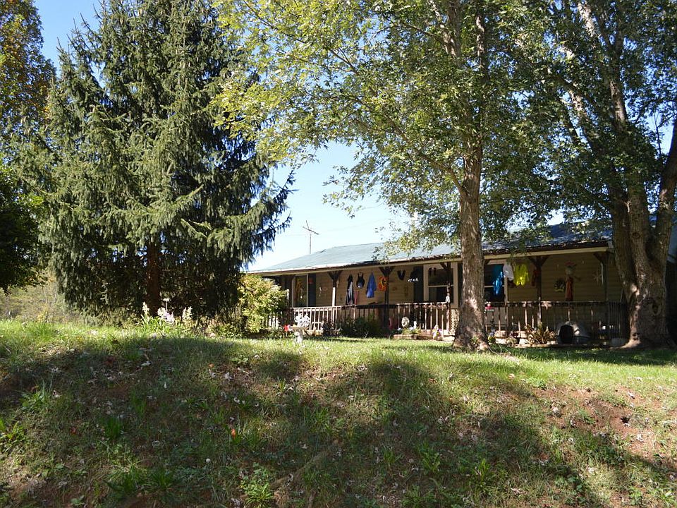 2nd image of 1809 Round Barn Rd