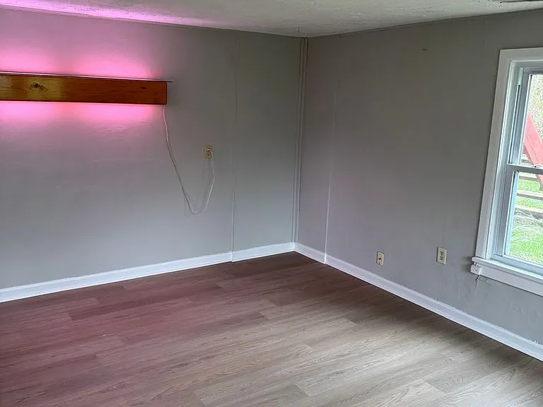2313 N Headley Rd — Photo 9