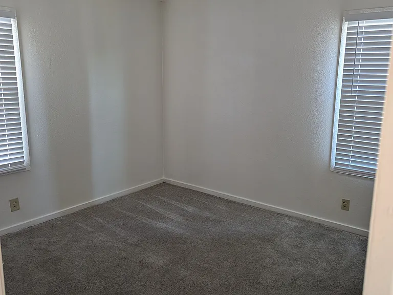Back bedroom Southeast corner