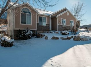 7924 S 2450 E, South Weber, UT 84405