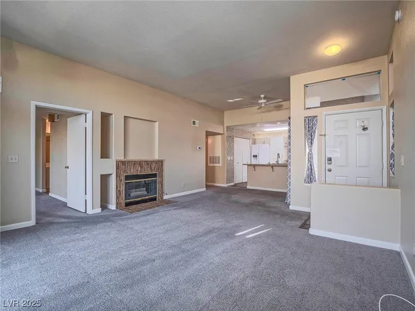 3125 N Buffalo Dr Unit 2121, Las Vegas, NV 89128