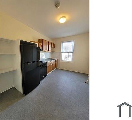 3rd image of 203 N 9th Ave APT 6