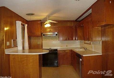 3rd image of 23 Frostwood Dr