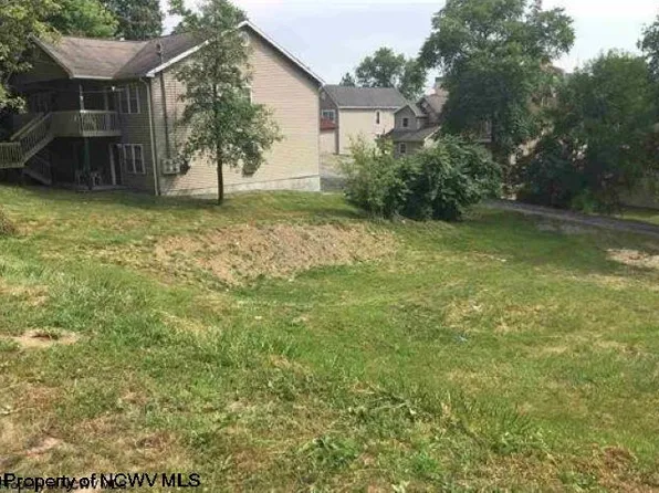 625 Grant Ave, Morgantown, WV 26505