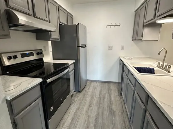 519 Wright St APT 305, Lakewood, CO 80228