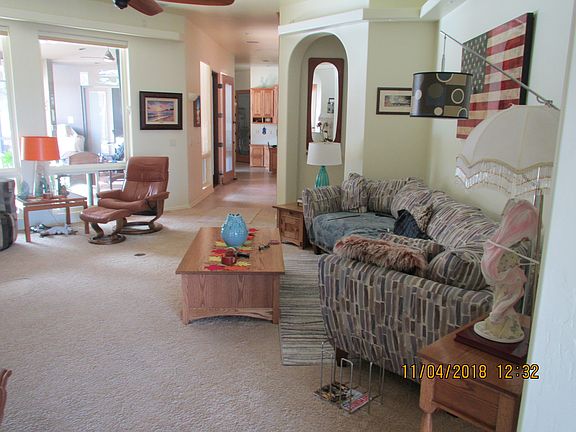 4th image of 613 Country Club Dr