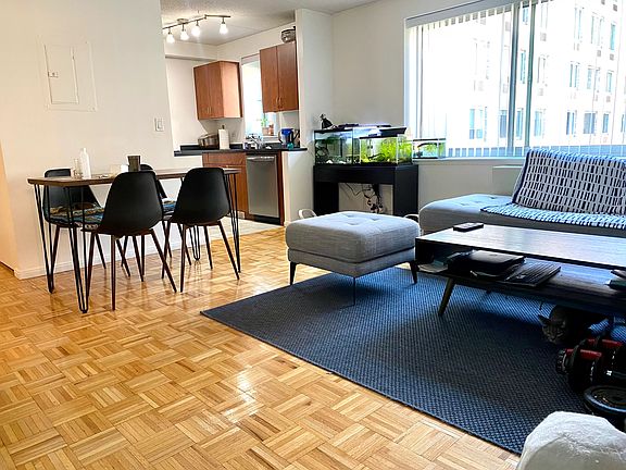 2nd image of 68 Bradhurst Ave APT 5E