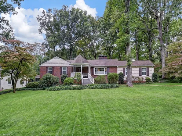 798 Hertford Rd, Winston Salem, NC 27104