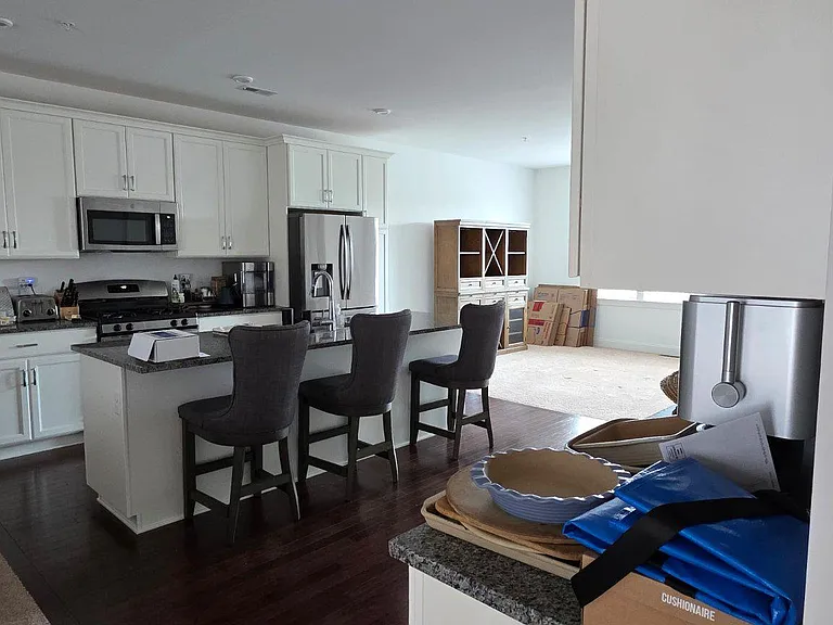 4 Turf Ct — Photo 5