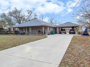 210 Shumaker Dr, New Boston, TX 75570