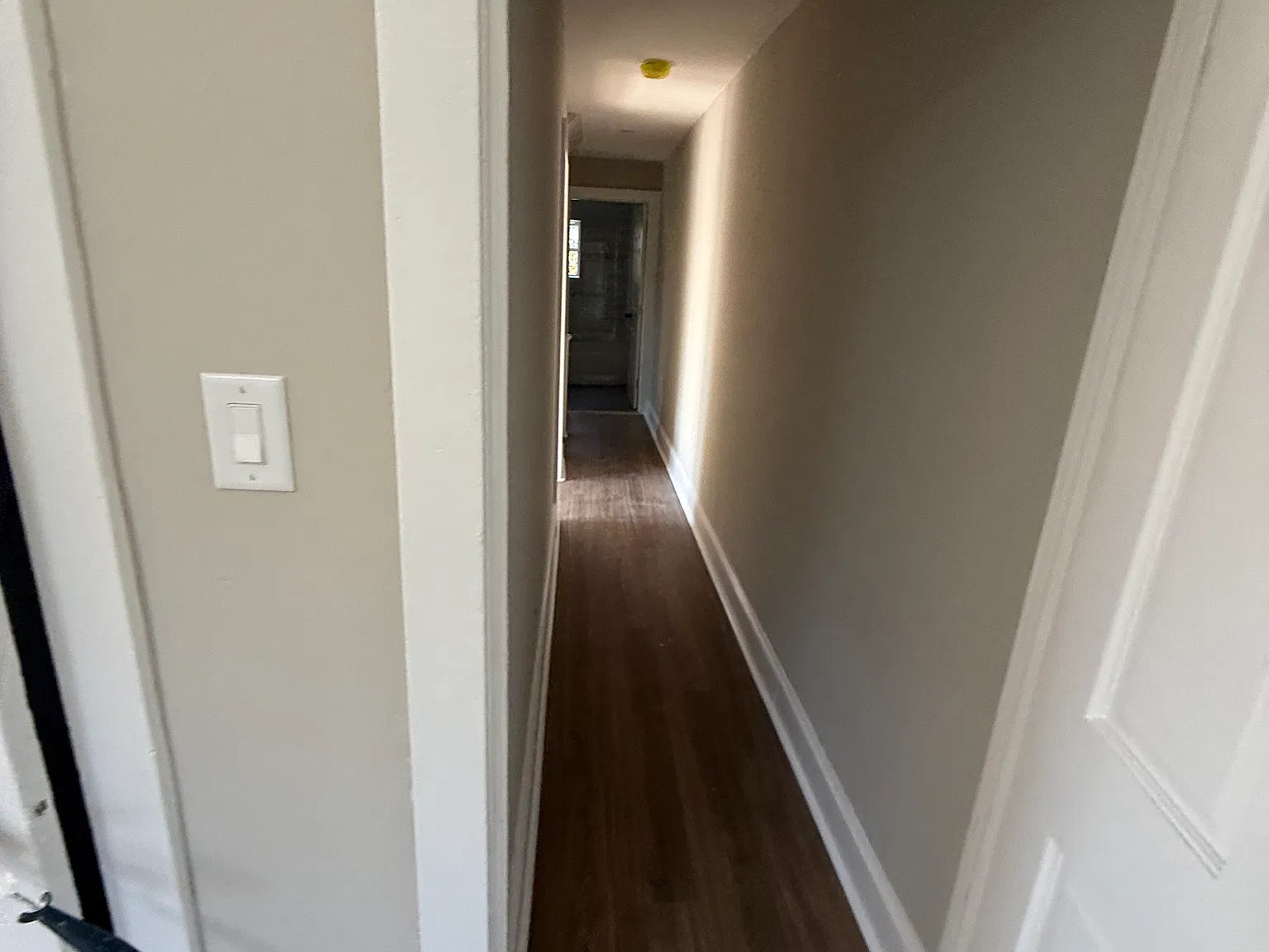 3 bed, 1120 sqft, $2,100 — Photo 2
