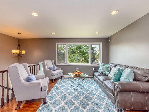 4th image of 16357 Olcott Ave