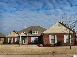 204 River Run Ln SW, Madison, AL 35756