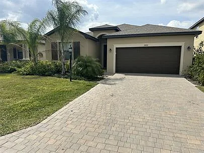 14510 Cantabria Dr — Photo 1