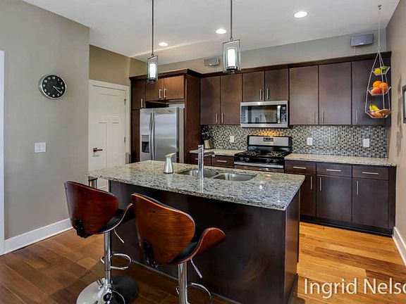 5th image of 2074 Celadon Dr NE #94