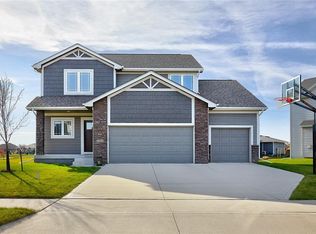 2103 NE 17th St, Ankeny, IA 50021